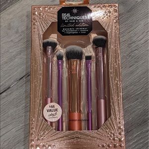 Real Techniques Dynamic Shimmer Brush Set